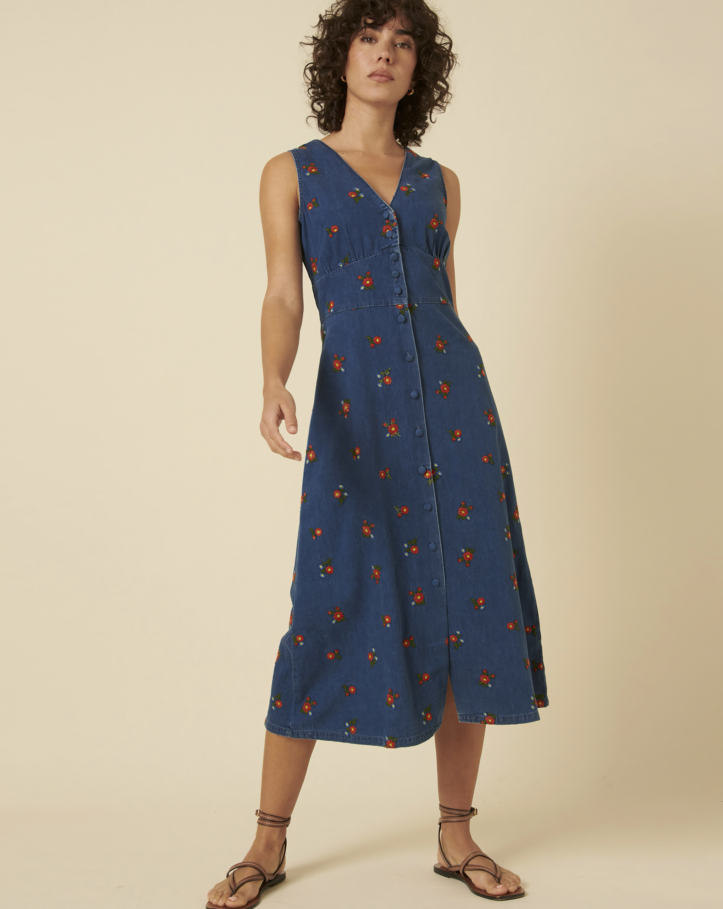 midi dress sandra jeans Light Denim Blue / M so its guaranteed to make your body look bomb Sandra Button Front Maxi Dress