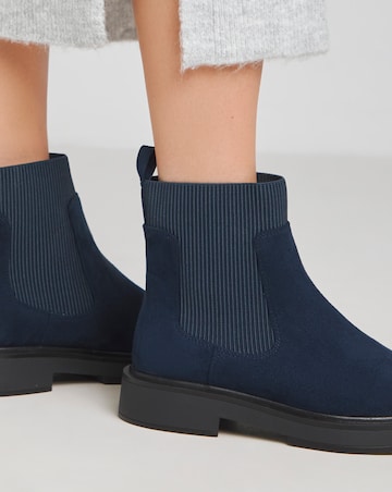Rue Classic Chelsea Ankle Boots - Standard Fit (D)