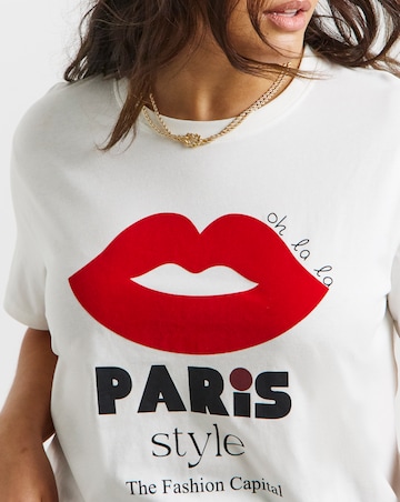 Simply Be Ecru Paris Lips Graphic Slim Fit T-Shirt