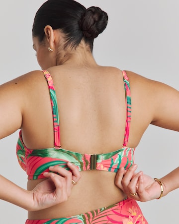 MAGISCULPT Twist Front Bandeau Underwired Bikini Top