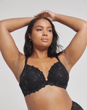 Value Butterfly Lace Padded Plunge Bra