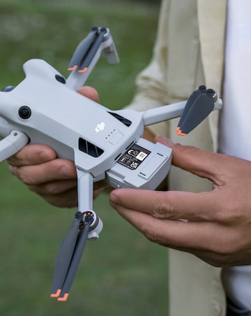 DJI Mini 4 Pro Drone - Fly More Combo (with RC 2 Remote Controller)