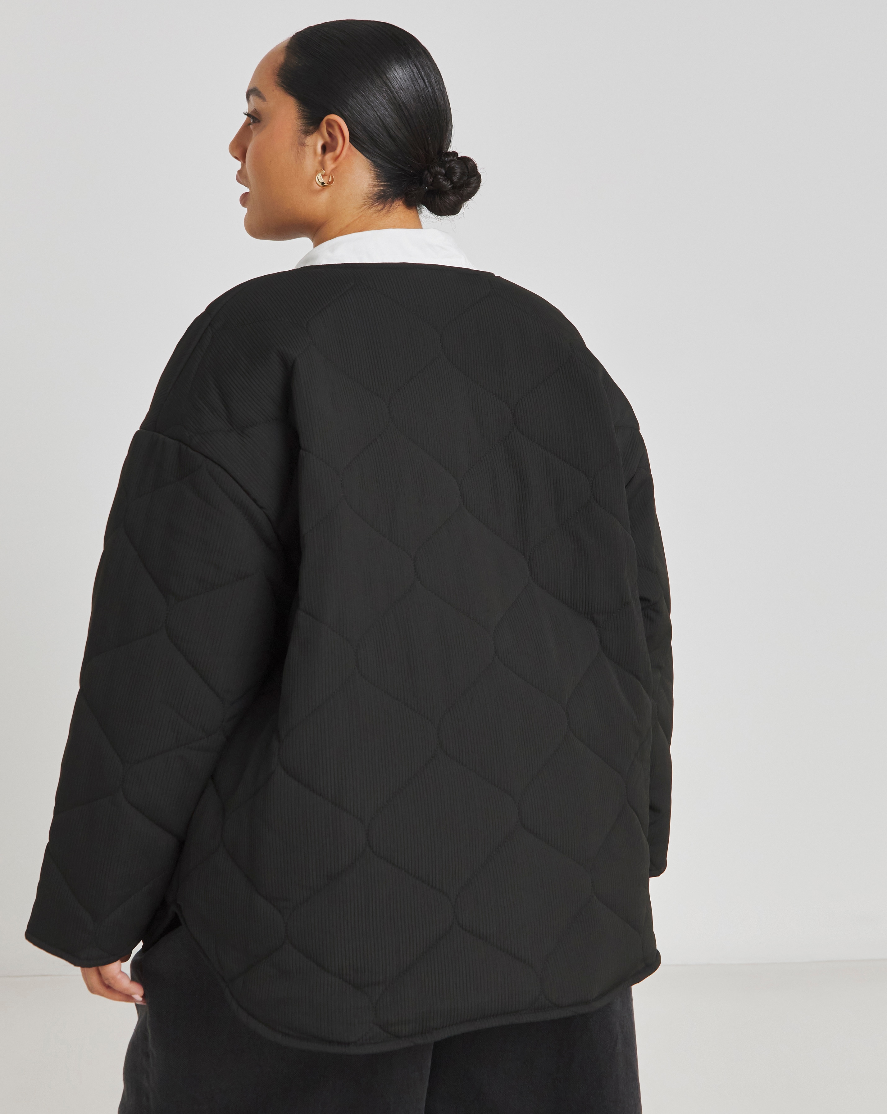 FEKETE ノーカラーフリルジャケット ブラック M FEKETE ノーカラー