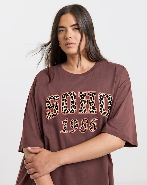 Burgundy Soho Graphic T-Shirt