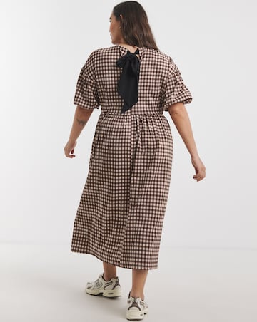 Simply Be Brown Gingham Waffle Bow Back Midi Dress