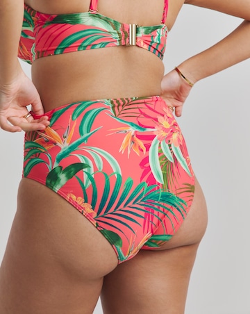 MAGISCULPT Medium Control Twist Front High Waist Bikini Bottoms