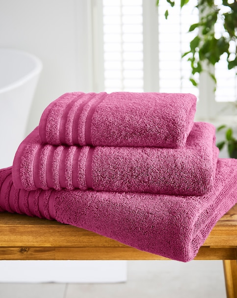 Soft Snuggle 400GSM Towel - Hot Pink