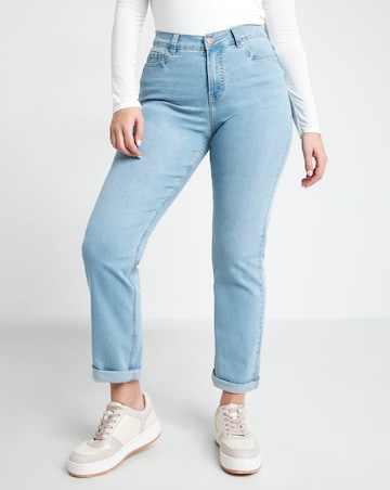 Light Wash 24/7 Straight Leg Jeans