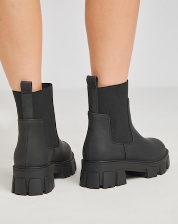 Bryony Lug Sole Ankle Chelsea Boots Extra Wide EEE Fit