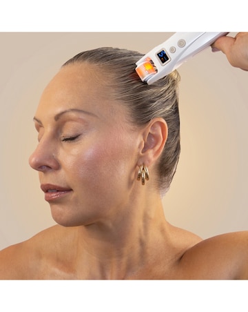 Sensse MicroGlo Microneedling & EMS device
