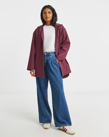Burgundy Short Rubberised Mac