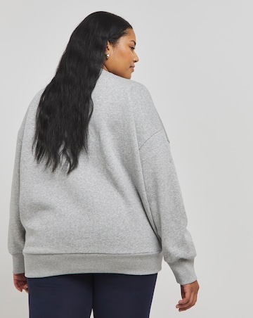 Under Armour Rival Fleece Oversized Crew Neck Sweatshirt