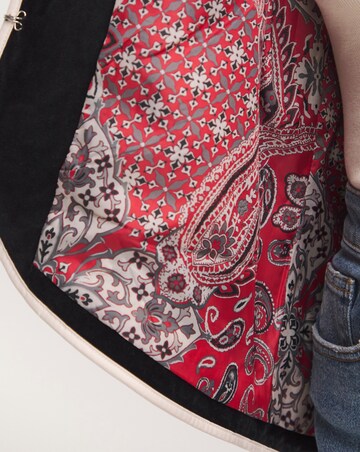 Joe Browns Black Extraordinary Embrodiered Boutique Jacket