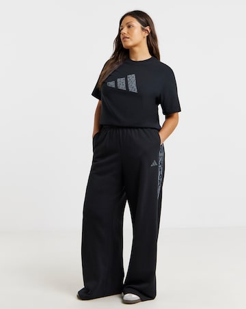 adidas Animal Print Essentials T-Shirt