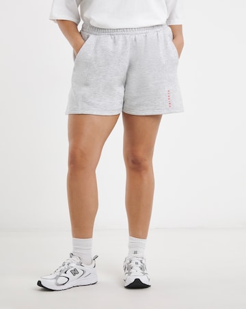 Gym King Shadow Seam Detail Short