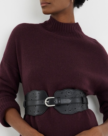 Scalloped Laser Cut Waist Belt