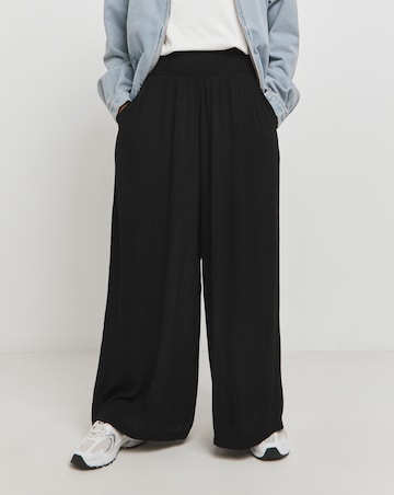 Crinkled Shirred Waist Wide Trousers Regular