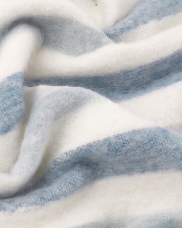 Wylder Beechwood Stripe Throw 140x180cm