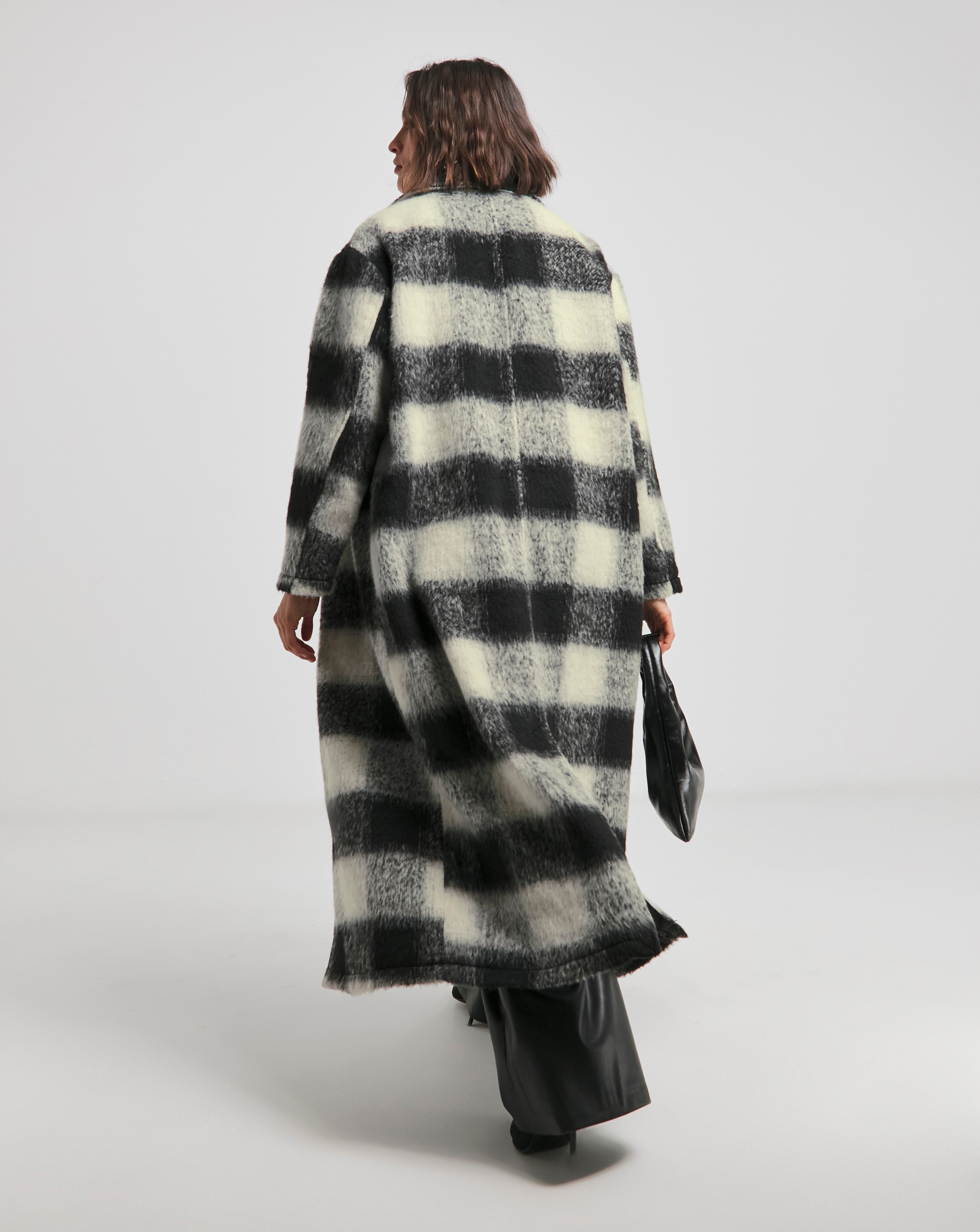 【i_am】 2way fur midi check coat i_am】 2way fur midi check coat（Check coat in a casual
