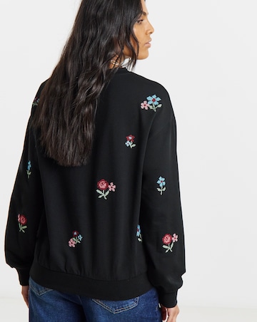 Black Cross Stitch Embroidered Sweatshirt