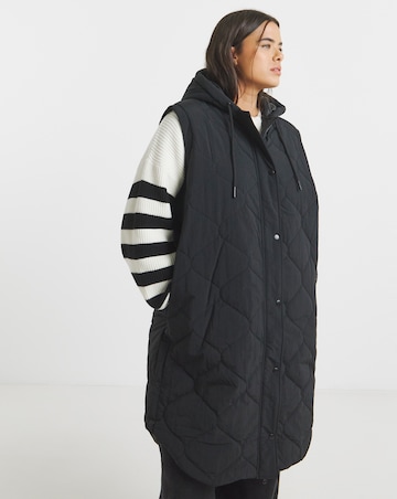 Black Quilted Hybrid Jacket/ Gilet