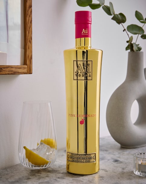 Au Vodka Pink Lemonade 70cl