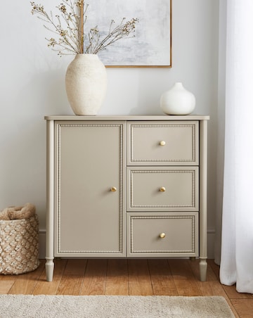 Darcy Bobbin Trim Small Sideboard