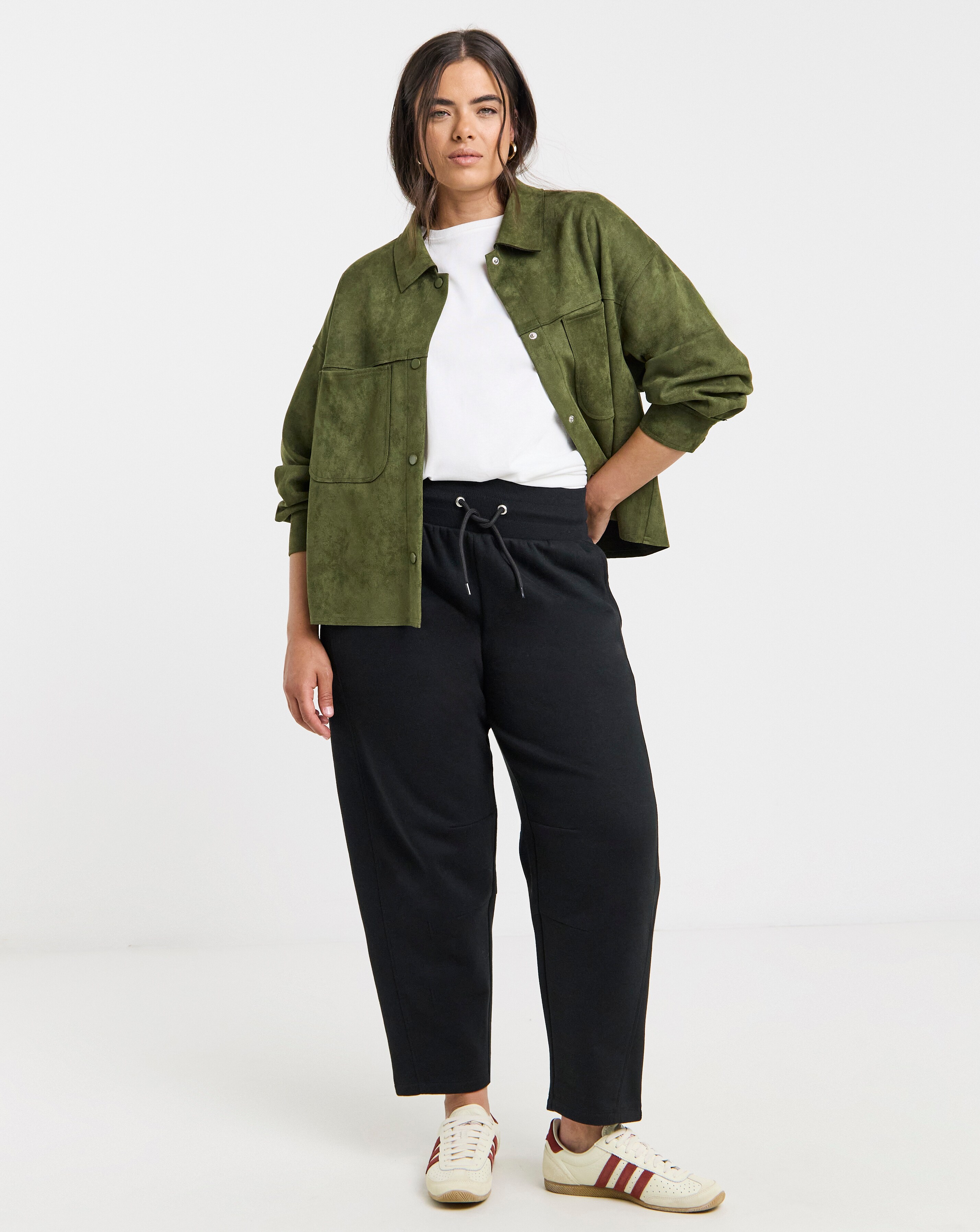 Black Barrel Leg Jogger