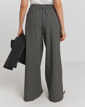 Charocal Elastic Back Pleated Wide Leg Trousers