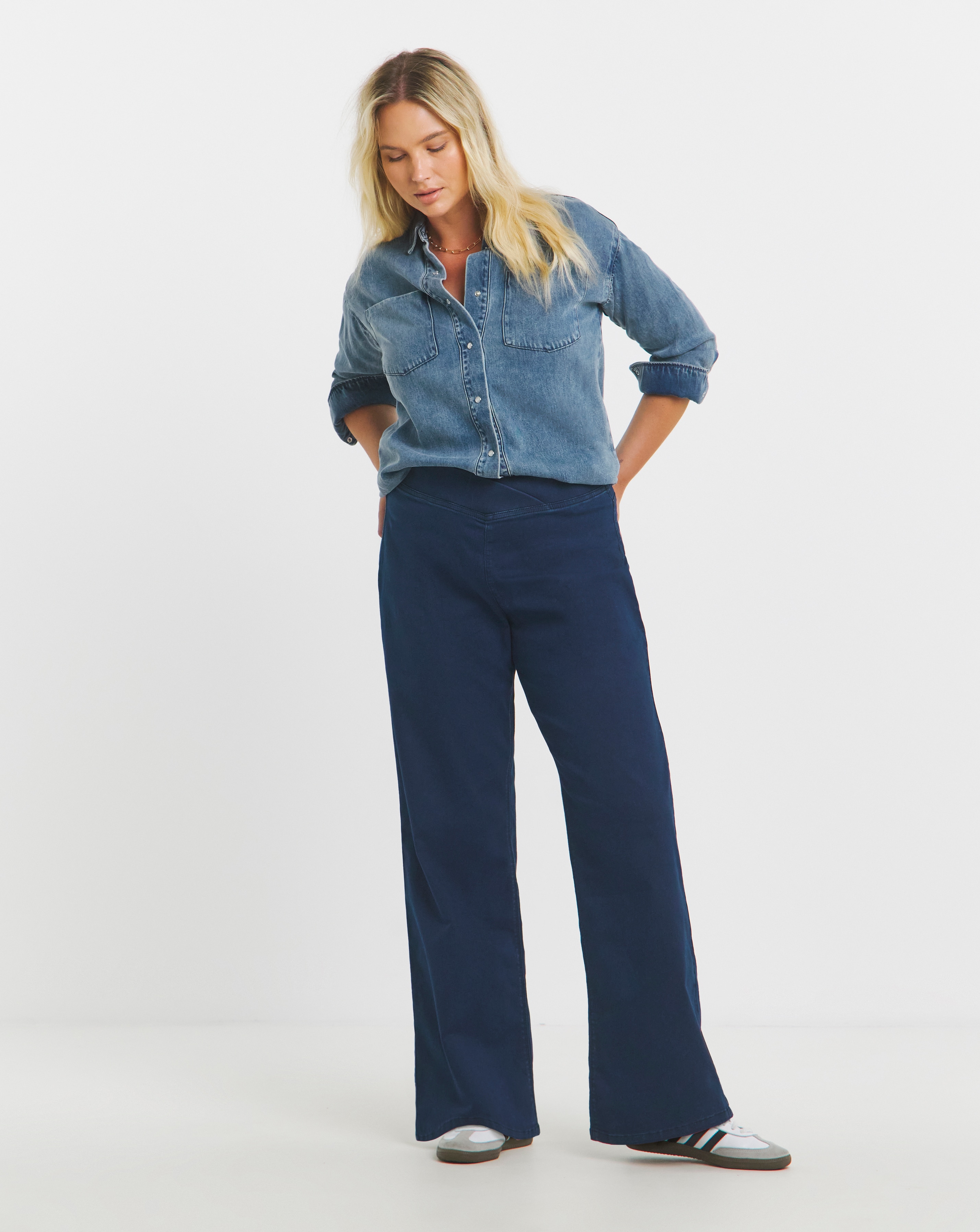 Indigo Weekender Wide Leg Jegging