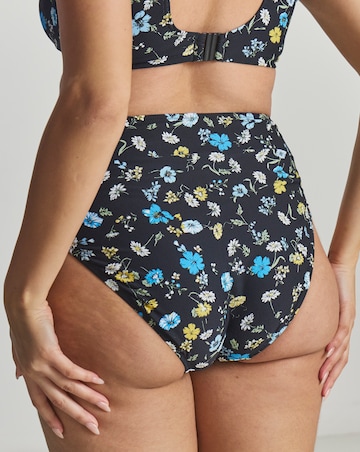 MAGISCULPT High Leg Bikini Bottoms