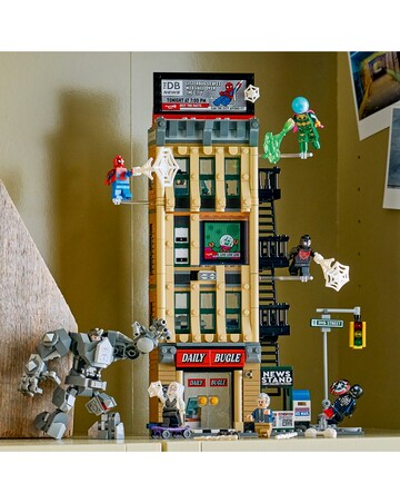 LEGO Marvel Spider-Man vs. Mysterio: The Daily Bugle 76342
