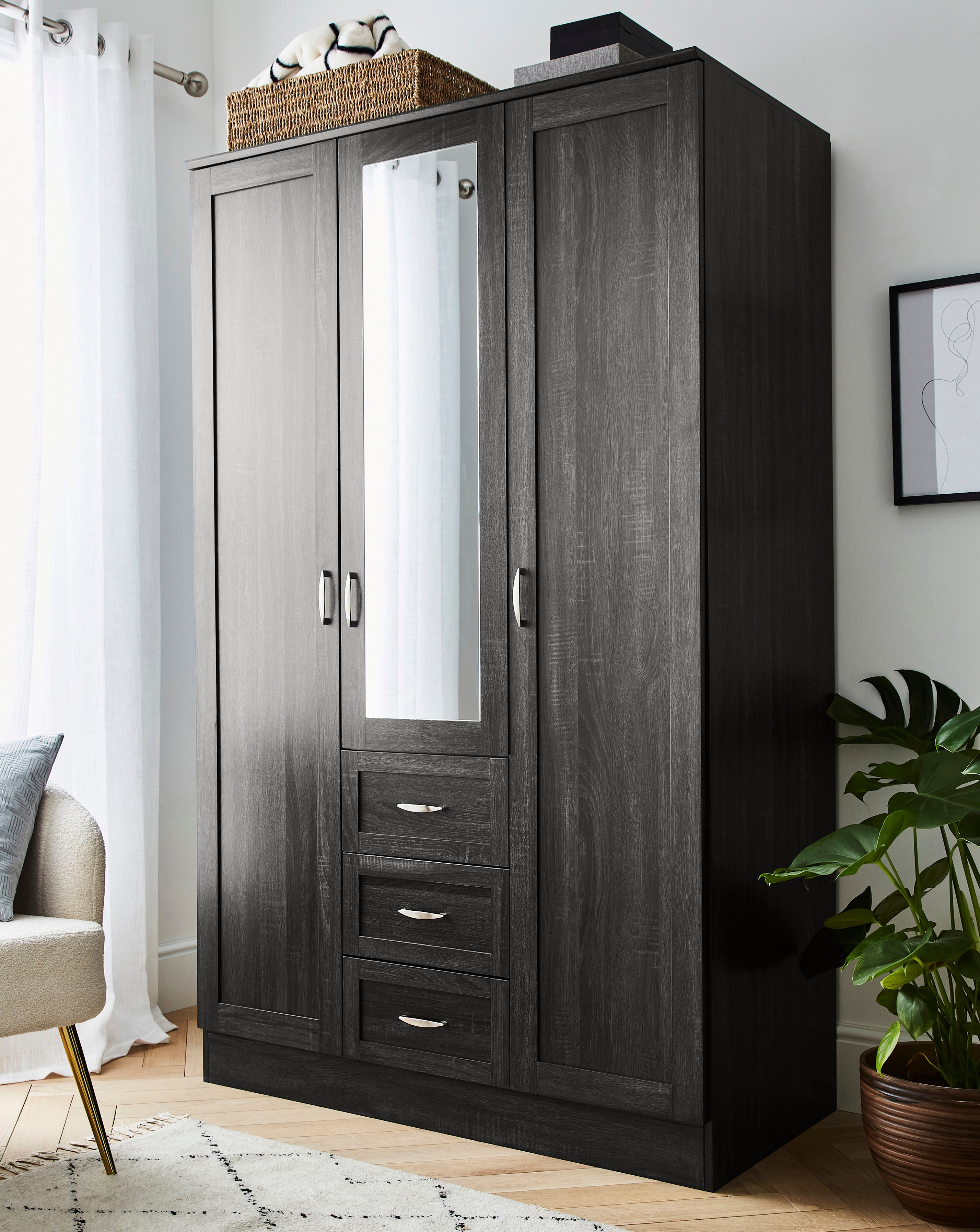 Kingston 3 Door Wardrobe
