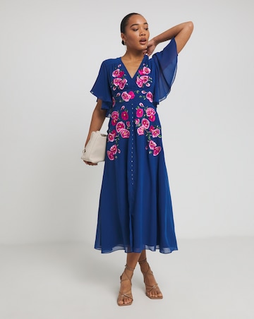 Hope & Ivy Monica Embroidered Midi Dress