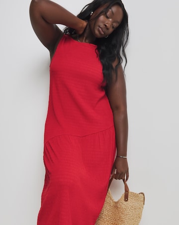 Simply Be Red Textured Jersey Asymmetric Maxi Dress With Bow Back