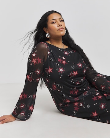 Star Printed Long Sleeve Scoop Back Mesh Maxi Dress