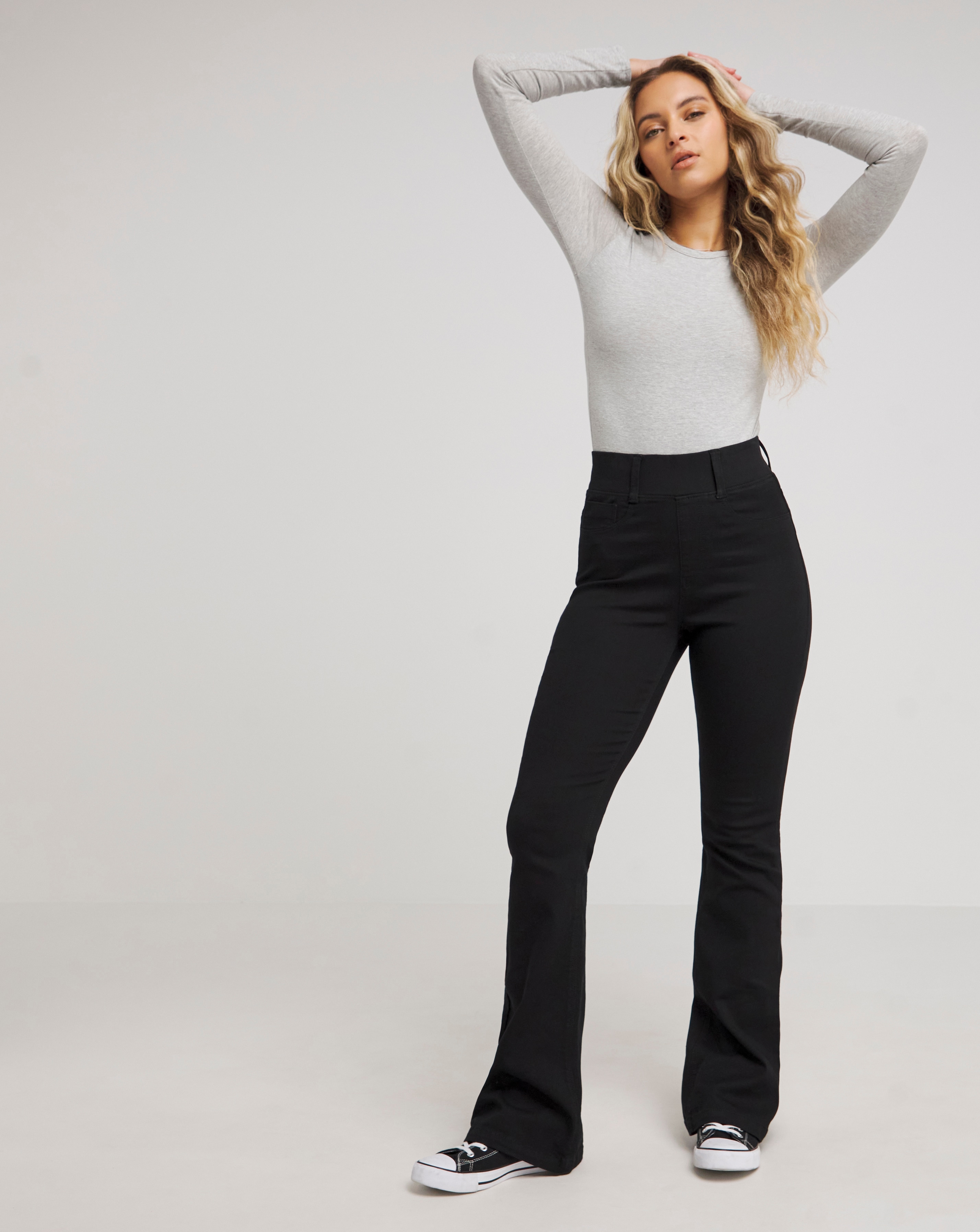 Erin Black Pull On Bootcut Jeggings