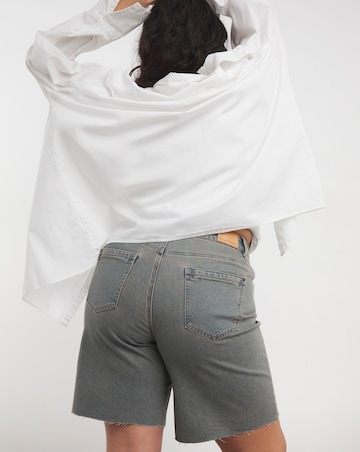 Overdye Bermuda Short