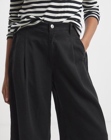 Black Crop Wide Leg Jeans with Tencel TM Lyocell