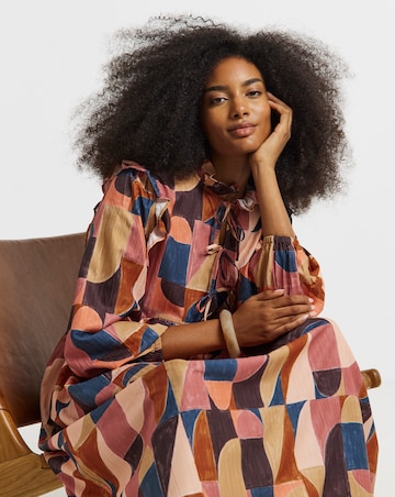 Native Youth Textured Tie Detail Printed Maxi Dress