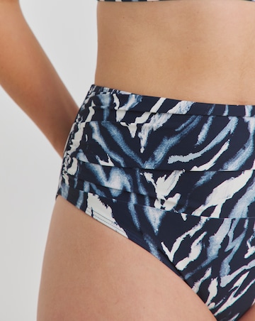 MAGISCULPT Firm Control Lose Up To An Inch Bikini Bottoms