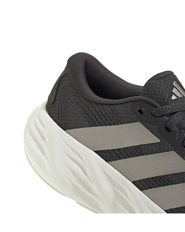 adidas Galaxy 8 Trainers