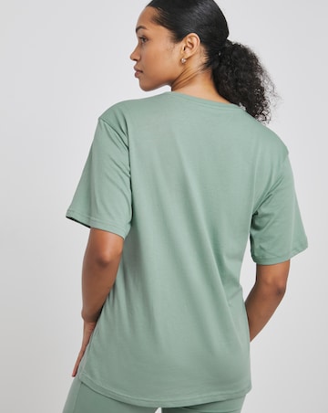 PUMA Essentials No.1 Logo Relaxed T-Shirt