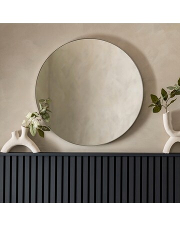 Gallery Bowie Round Mirror Silver