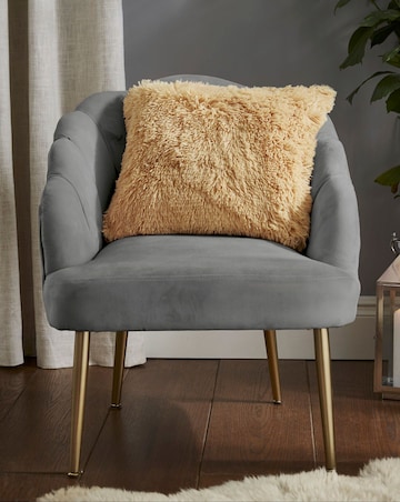 Catherine Lansfield Shaggy Fleece Cushion