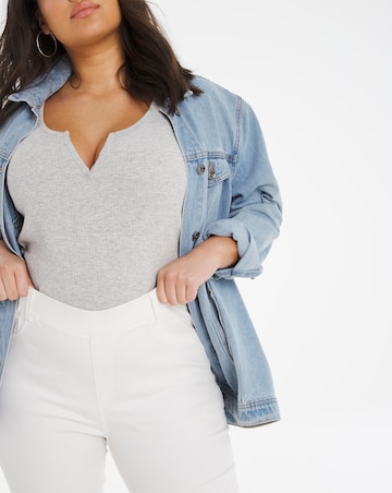 Amber White Pull On Crop Jeggings