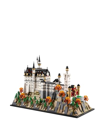 LEGO Architecture Neuschwanstein Castle