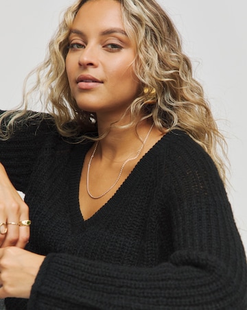 Black V Neck Mixed Knit Volume Sleeve Jumper