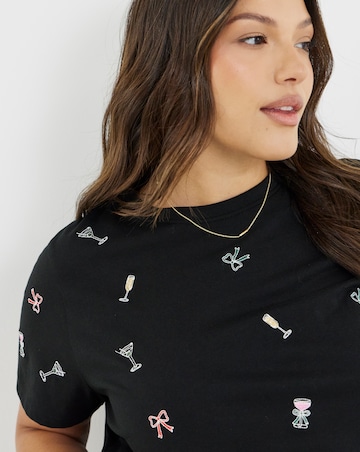 Simply Be Black Embroidered Cocktail T-Shirt