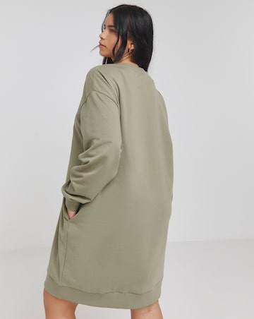 Green Short Sweatshirt Dress With Pockets